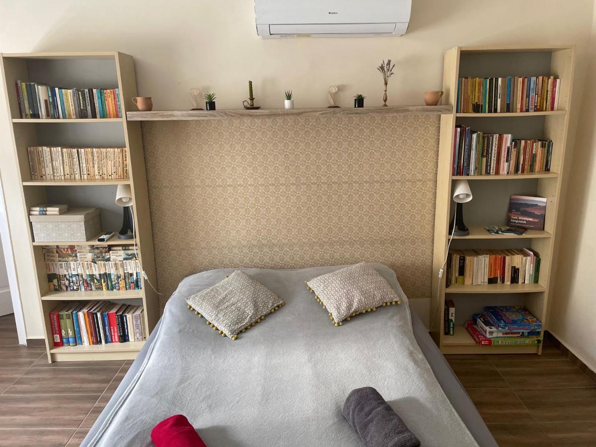 Apartamento Keresztes Lak Badacsonytördemic Exterior foto