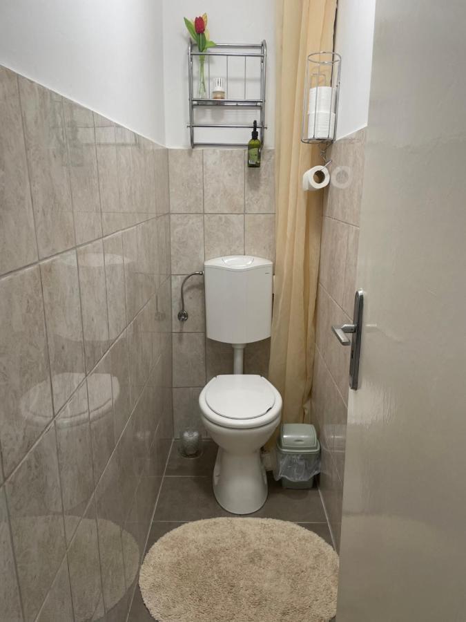 Apartamento Keresztes Lak Badacsonytördemic Exterior foto